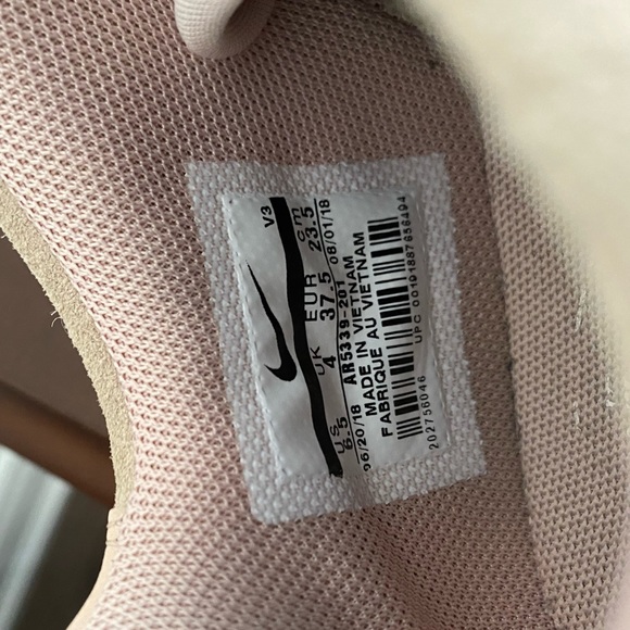 Nike Air Force 1’s - Picture 6 of 7